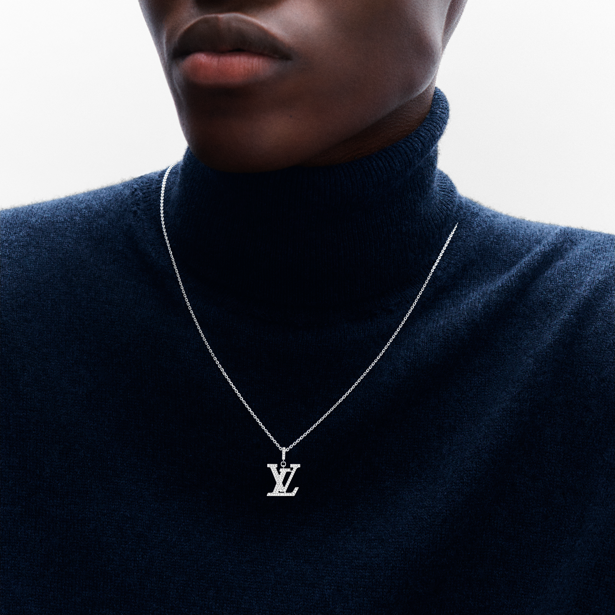 LV Medium Pendant, White Gold And Diamonds  in Jewellery's Categories All Fine Jewellery collections by Louis Vuitton (Product zoom)